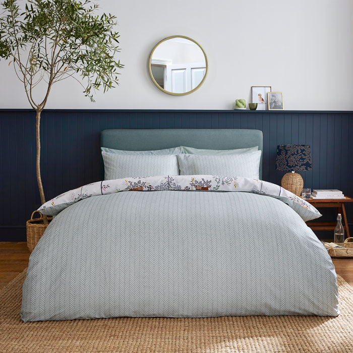 Dapper Dogs - Reversible Bed Linen Collection