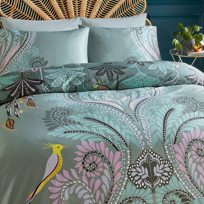 Peacock Filigree - Reversible Bed Linen Collection