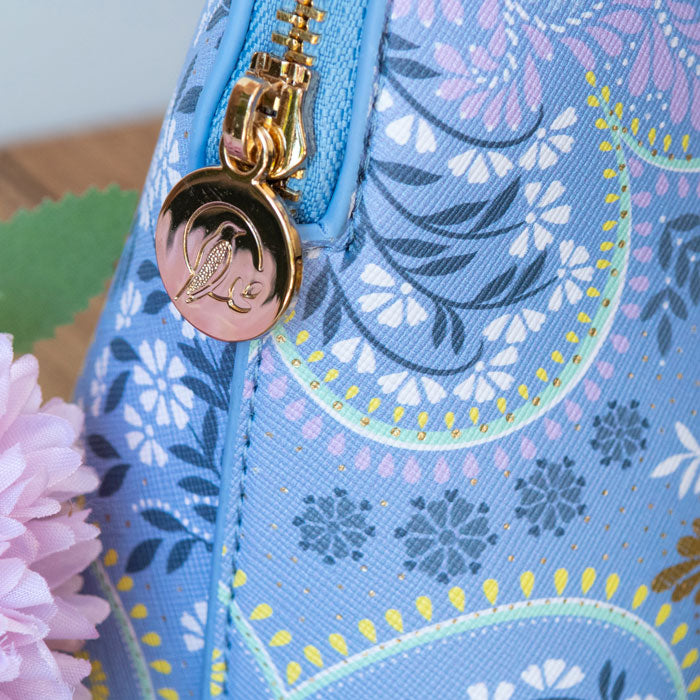 Grande trousse de maquillage décorative en filigrane