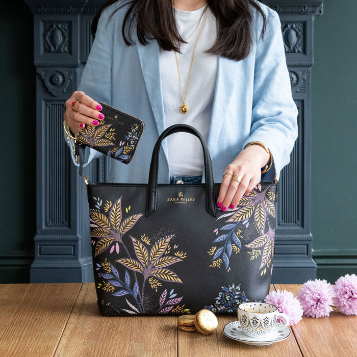 Black Botanic Medium Tote