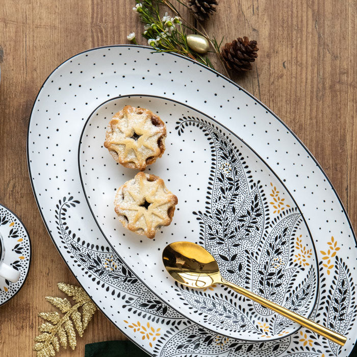 Artisanne Noir Dinner Plates - Set of 4