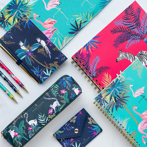 Ready, set, go….! Time to discover our brand-new Tahiti stationery range