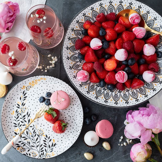 Artisanne Noir: How Can the Pieces Be Used? 