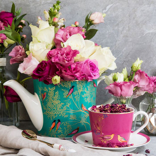 Come and see our Chelsea Collection at the V&A Museum