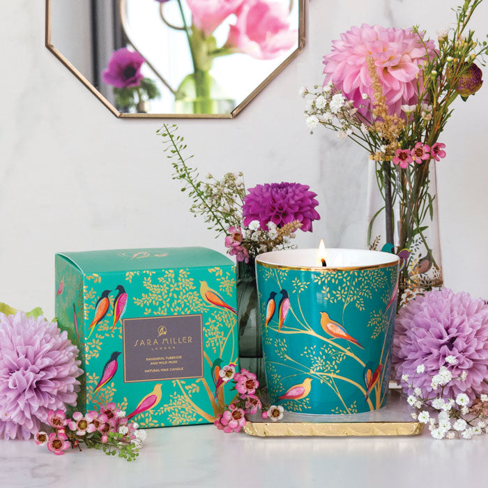 Green Birds Mandarin, Tuberose & Wild Musk Candle
