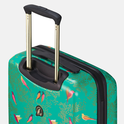 Shows handle with comfortable grip.