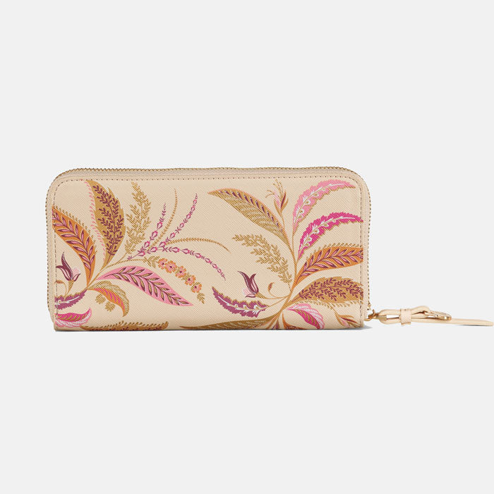 Back of purse, design continues to reverse.
