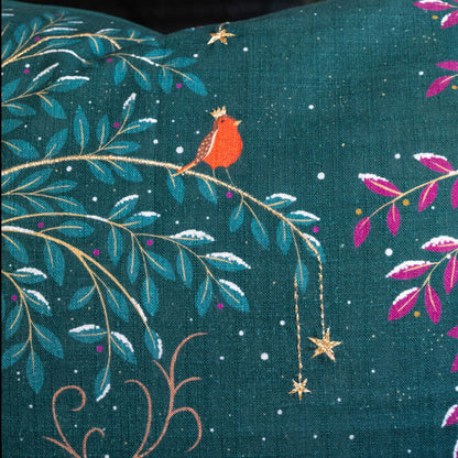 Close up of line texture and robin design.