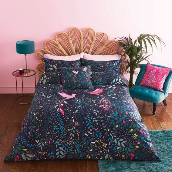 Hummingbird Paradise Super King Duvet Cover & Pillowcase Set